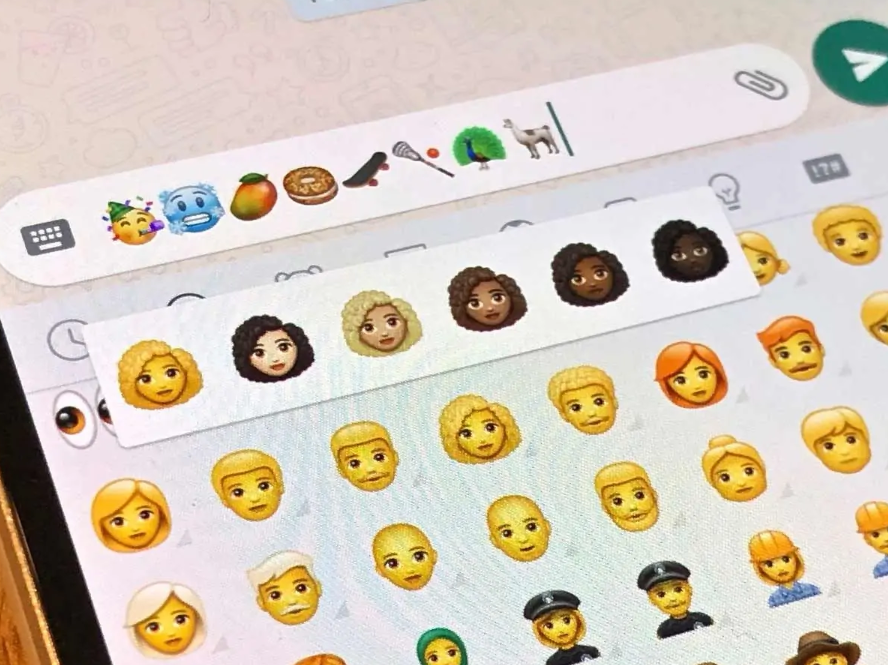 yows Various emojis